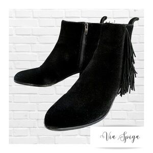 Via Spiga Black Suede Fringe Booties in Women’s Size 9.5
